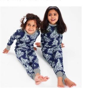 2-Sets Honest Blizzard Blue Pajama Set NWT (10)
Second set EUC (8)